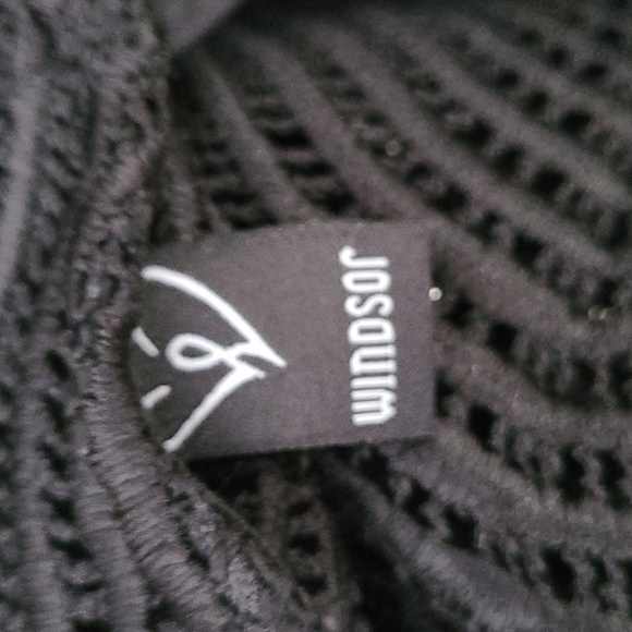 Windsor Crop Top - Picture 6 of 7